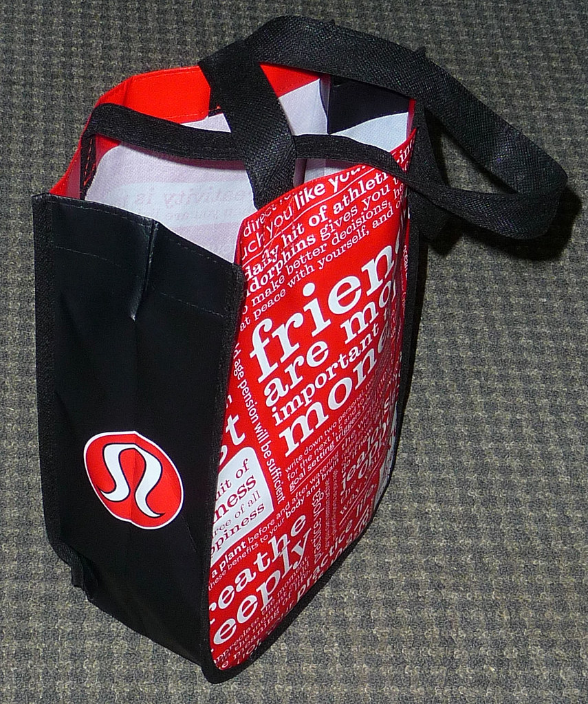 lululemon athletica bags