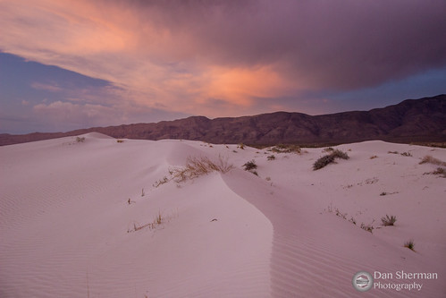 sunset mountains nationalpark sand texas unitedstates desert dunes sands nationalparks sanddunes saltflat desertsunset guadalupemountainsnationalpark guadalupemountains texasdesert whitesanddunes gypsumsanddunes