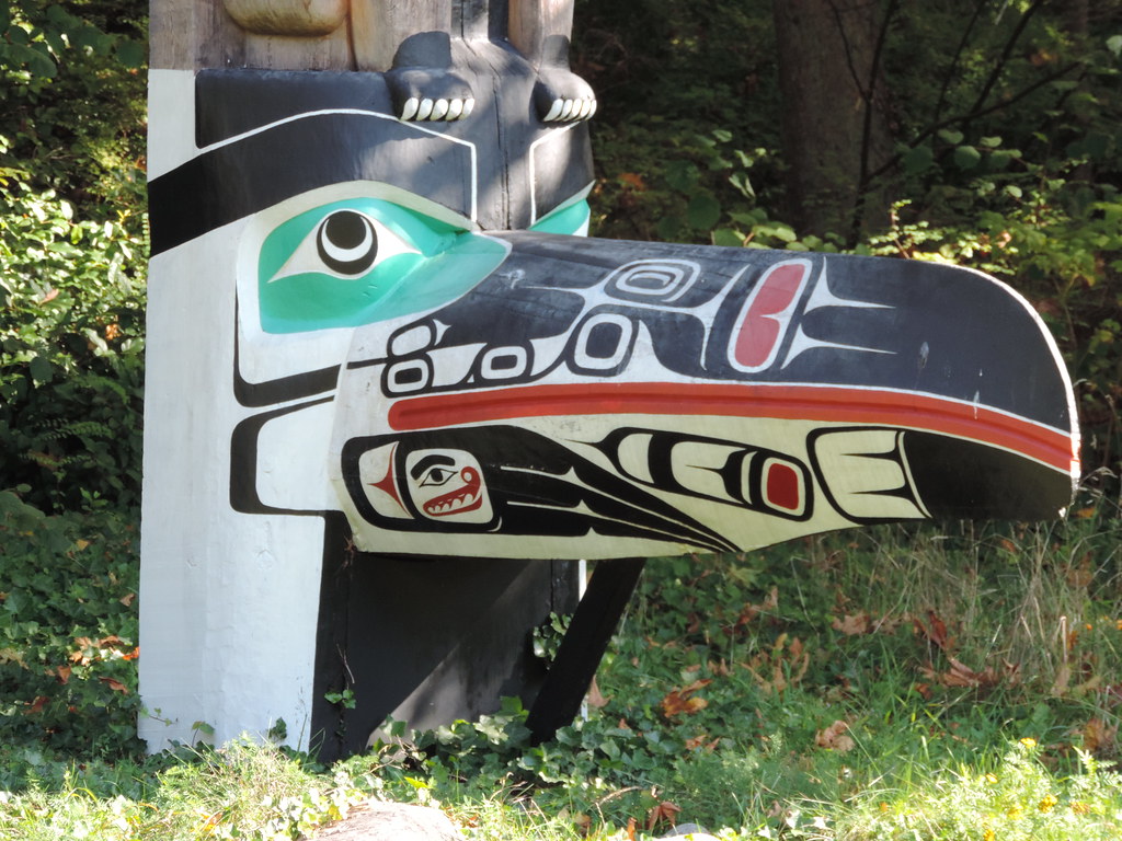 Stanley Park Totem Poles - a photo on Flickriver