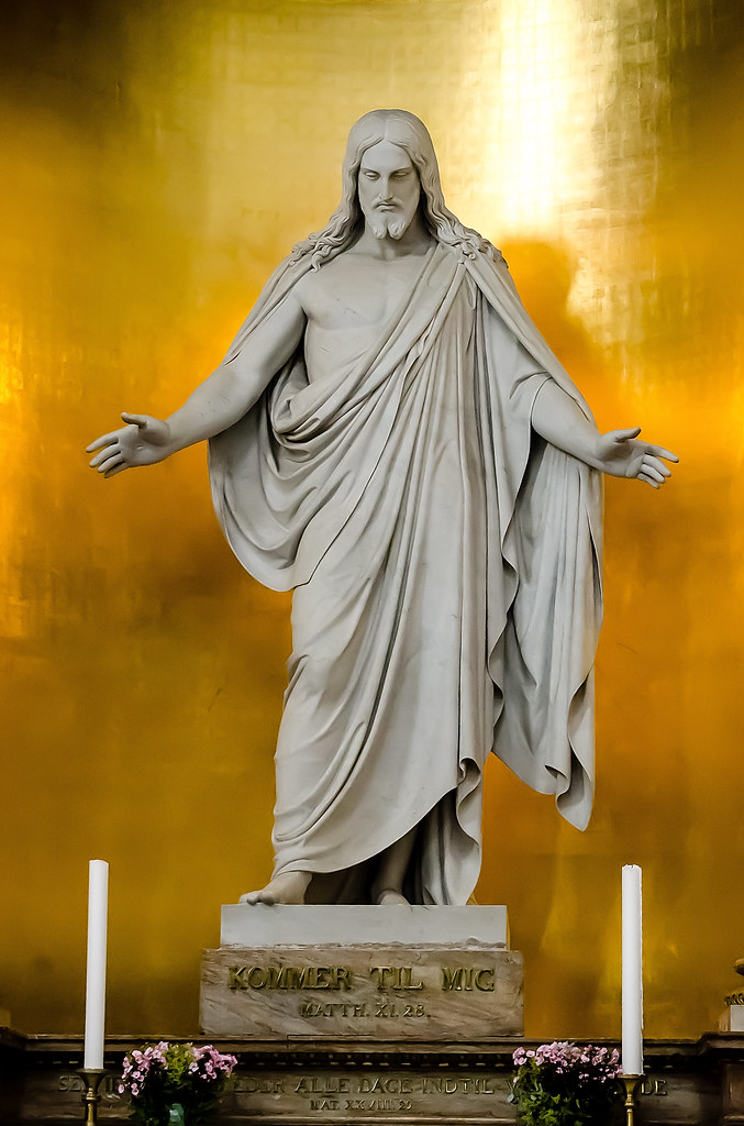 Christ by Bertel Thorvaldsen | Vor Frue Kirke 34 of 365 | Flickr