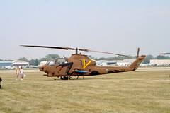 Bell TAH-1P Huey Cobra - N2734D (&&-22734) (1)