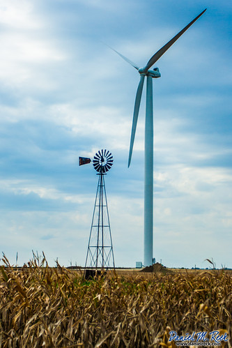 windmill corn power unitedstates wind farm indiana electricity turbine windturbine windfarm chalmers meadowlakewindfarm