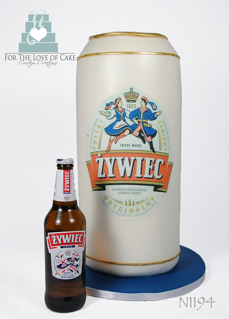 N1194-zywiec-beer-can-cake-toronto