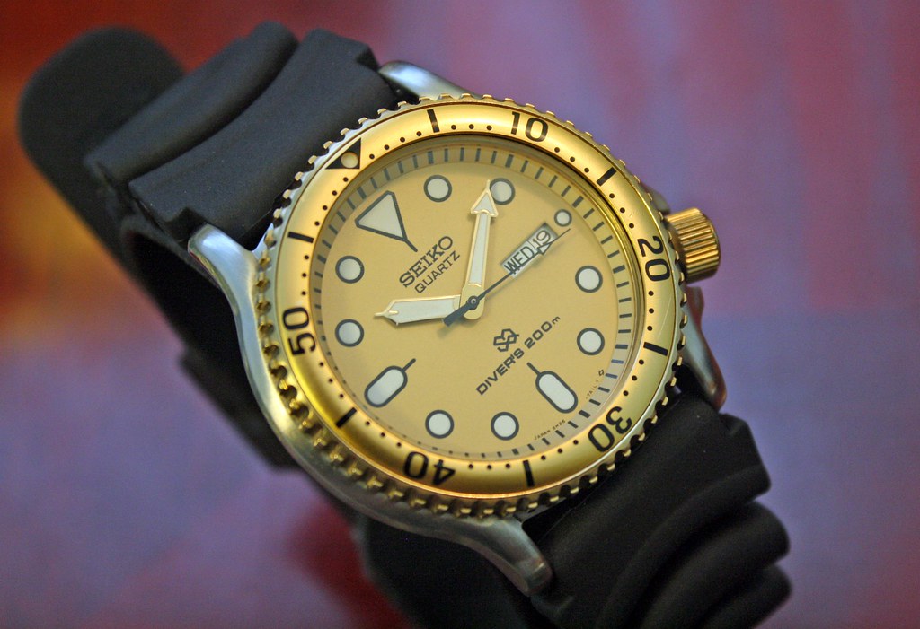 Vintage SEIKO QUART 5H26-7A10 DIVER'S 200m WATCH | This is S… | Flickr