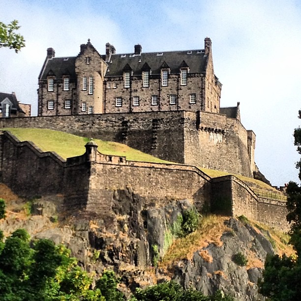 Edinburgh Castle. I love this city, I really do. | Lesley | Flickr