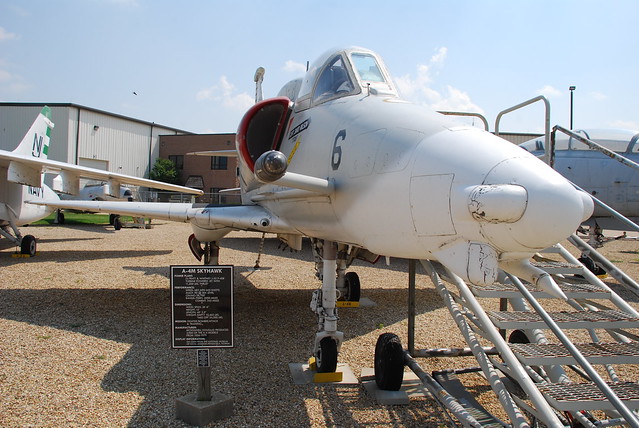PAM0209 A-4M Skyhawk 160036 VMA-223