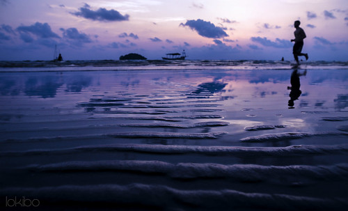 blue sea reflection beach lines silhouette clouds dark cambodia purple romantic