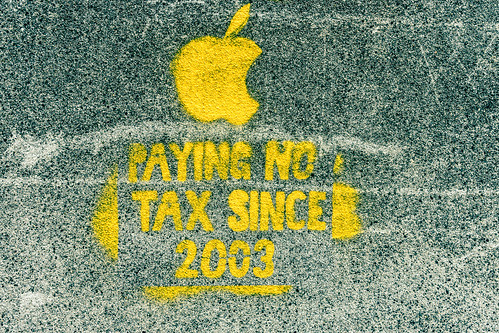 Protesting Against Apple's Tax Policy - Dublin Street Art | by infomatique