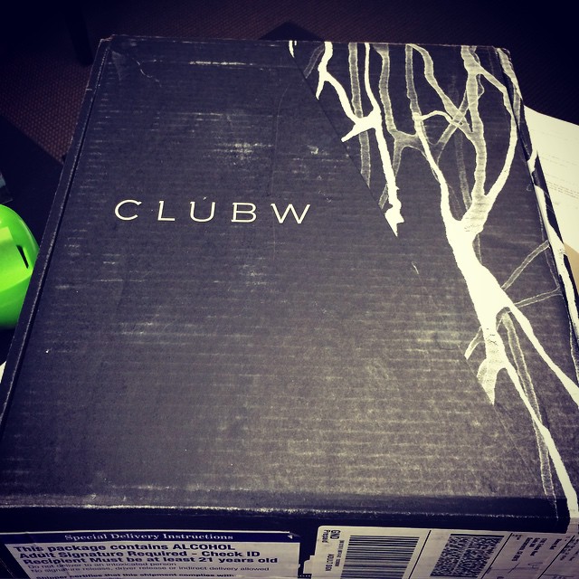 It's a good day when this arrives. #clubw #wineclub #poppincorks