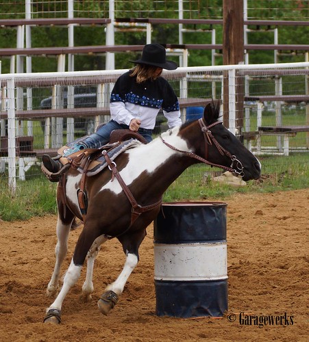 horse oklahoma sport race cowboy all sony barrel sigma rodeo cowgirl 70300mm kellyville countryliving barrelracing barrelrace f456 views200 roundupclub slta65v kellyvilleroundupclub