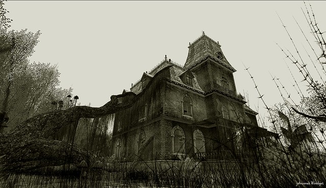 DarkDharma Haunted Manor