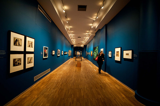 V&A photography gallery