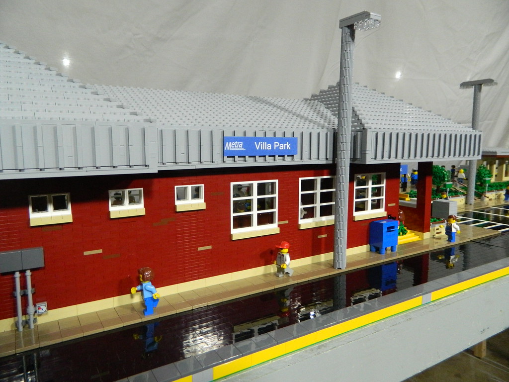 MOC: Villa Metra Station LEGO Train Tech - Forums