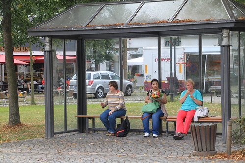 wachten op de bus Schmallenberg Sauerland | by willemsknol