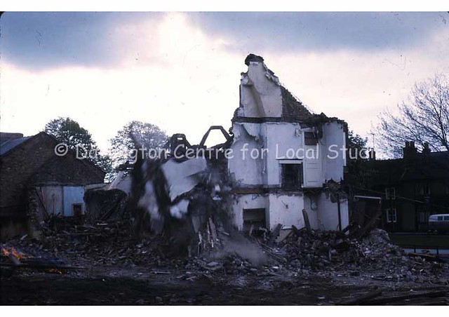 Cockerton Demolition of a Georgian house in Cockerton, 14th May 1968… | Flickr