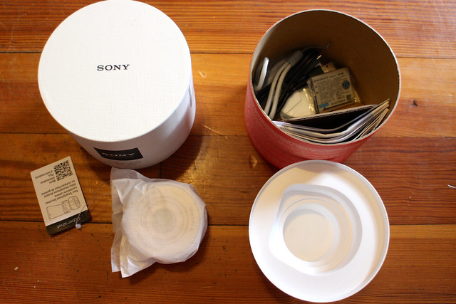 Sony QX-10 Unboxing (October 10, 2013) - 27