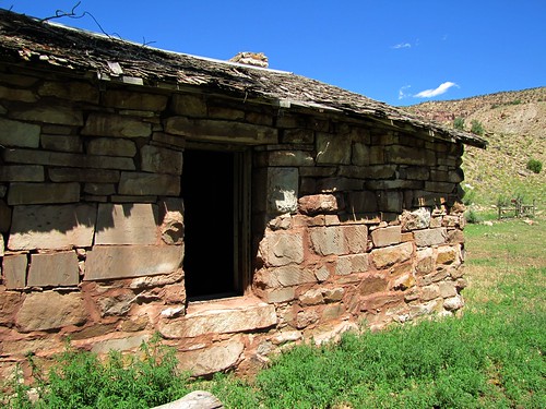 abandoned stone architecture rural cabin colorado decay delta highdesert residence escalantecanyon