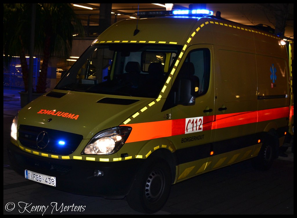 Falck Ambuce 432 / Borgerhout - Ambulance | Ambulance Merced… | Flickr