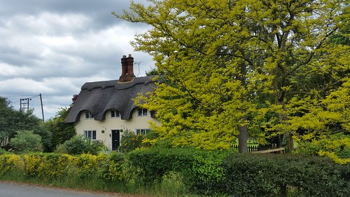 Thatched cottage Old Warden 