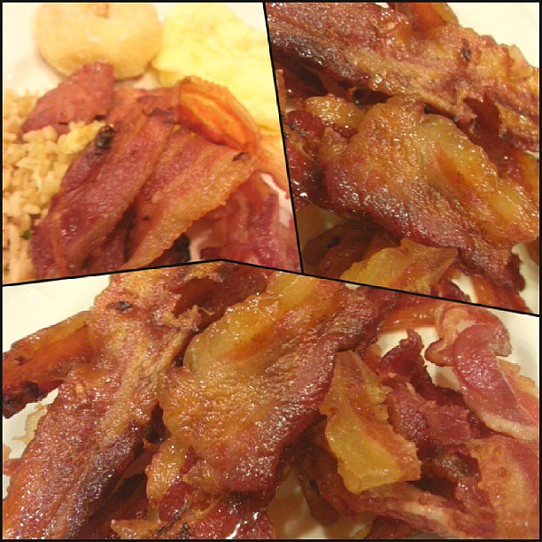 Bacon... BACON... BACOOOOON!!! #bacon #Breakfast #RatedPG #PatayGutom #ChubbyCheeks #HappyTummy #Maribago #Mactan #ChoosePhilippines