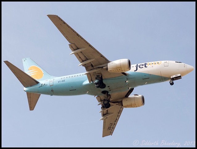 JetLite Boeing 737-700 (VT-SIZ)