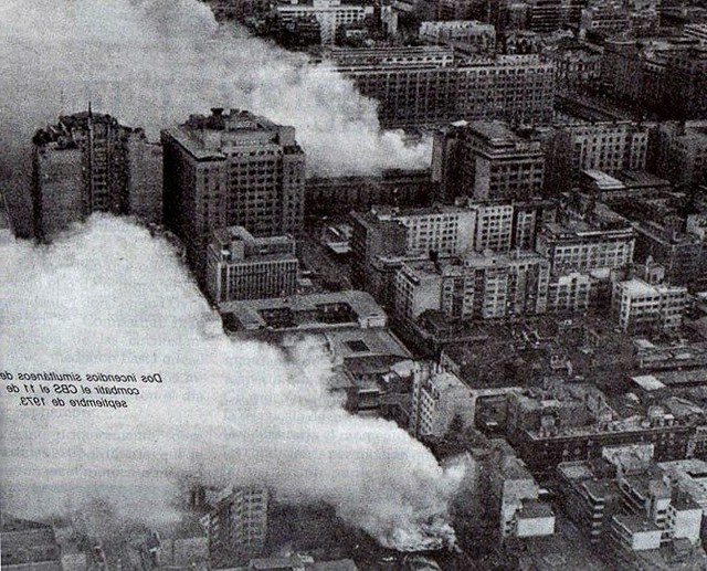 dos incendios en el centro de Santiago, 15,30 horas, 11 de septiembre de 1973, es el incendio de La Moneda y la sede del Partido Socialista en calle San Martín