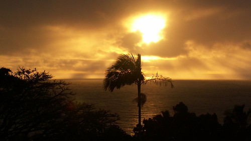 ocean sunrise hawaii bigisland sunbeams 6252013