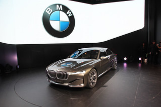 BMW-2014-VISION-FUTURE-LUXURY-23