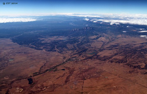 mountain colorado united flight aerial windowseat laveta spanishpeaks zeesstof houstontograndjunction