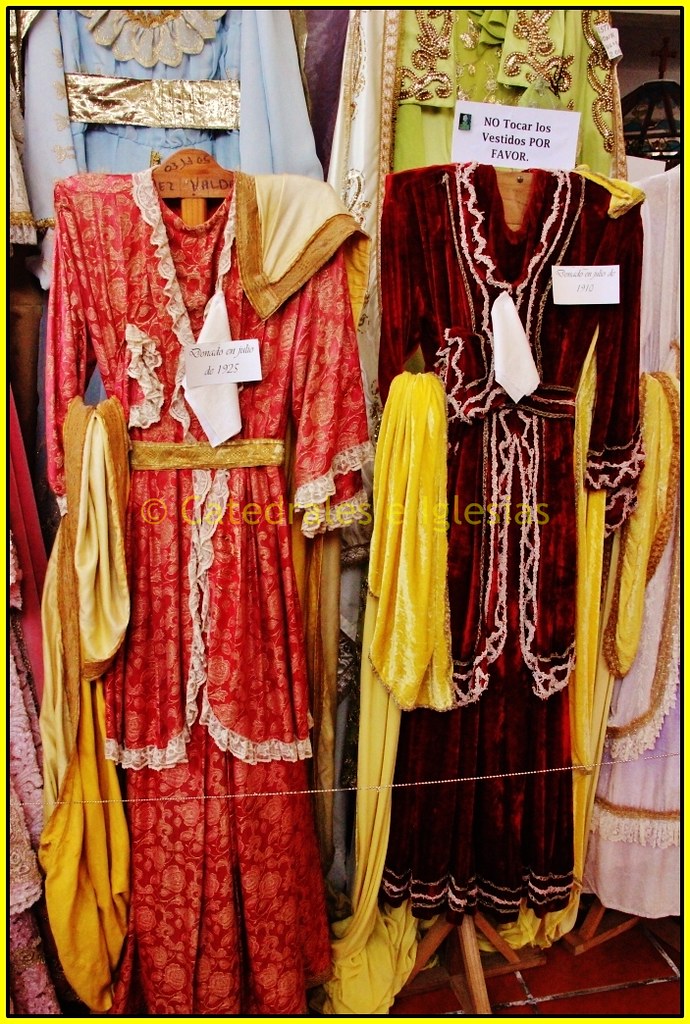 Museo del Vestido de Santa María Magdalena,Parroquia de Sa… | Flickr
