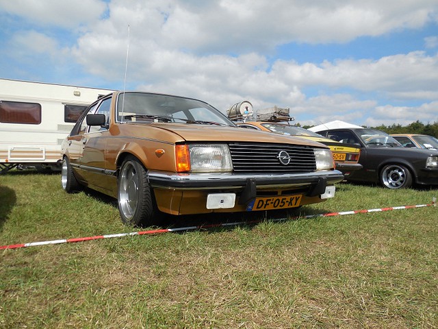 Opel Rekord E1 (DF-05-KY)