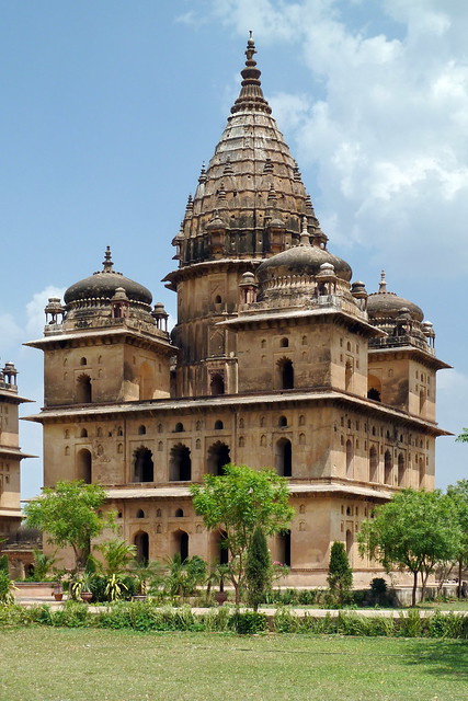 India - Madhya Pradesh - Orchha - Royal Cenotaphs - 88
