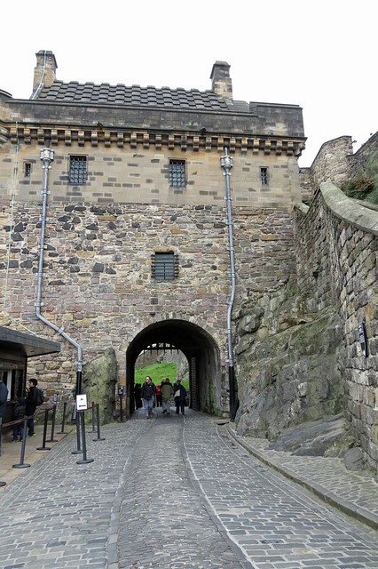 DPP_0299 Portcullis Gate, Edinburgh Castle