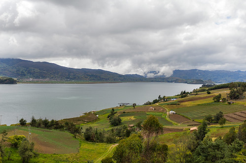 rural lago colombia like paisaje co laguna campestre boyaca tota boyacá decameron aquitania lagodetota