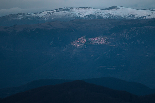 winter sunset italy snow mountains rome roma montagne italia village neve lazio 70200f4l 70d montisimbruini canonef70200mmf4lusm cervaradiroma