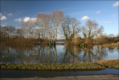 Floods at Cookham Moor 