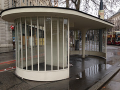 Tram Shelter - Ringstrasse at Schwarzenbergplatz - Jan 2015 - 4