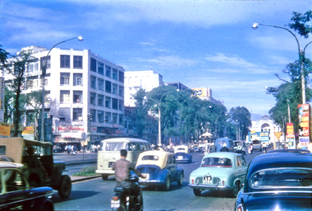 Main street, Saigon 1965