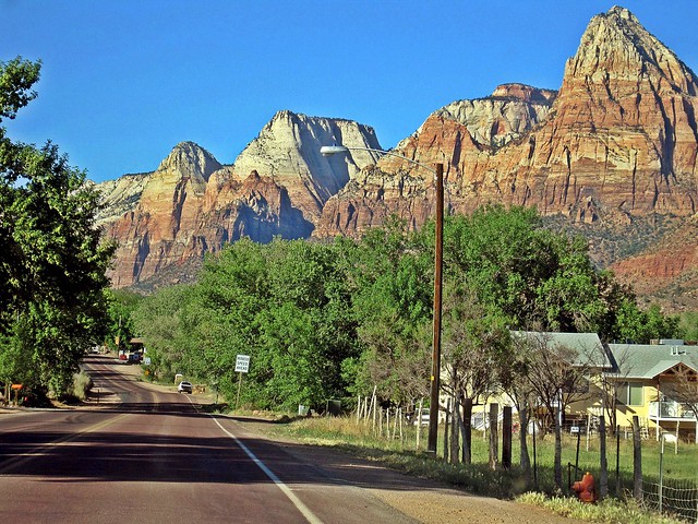 Approach to Zion National Park, Utah - Springdale