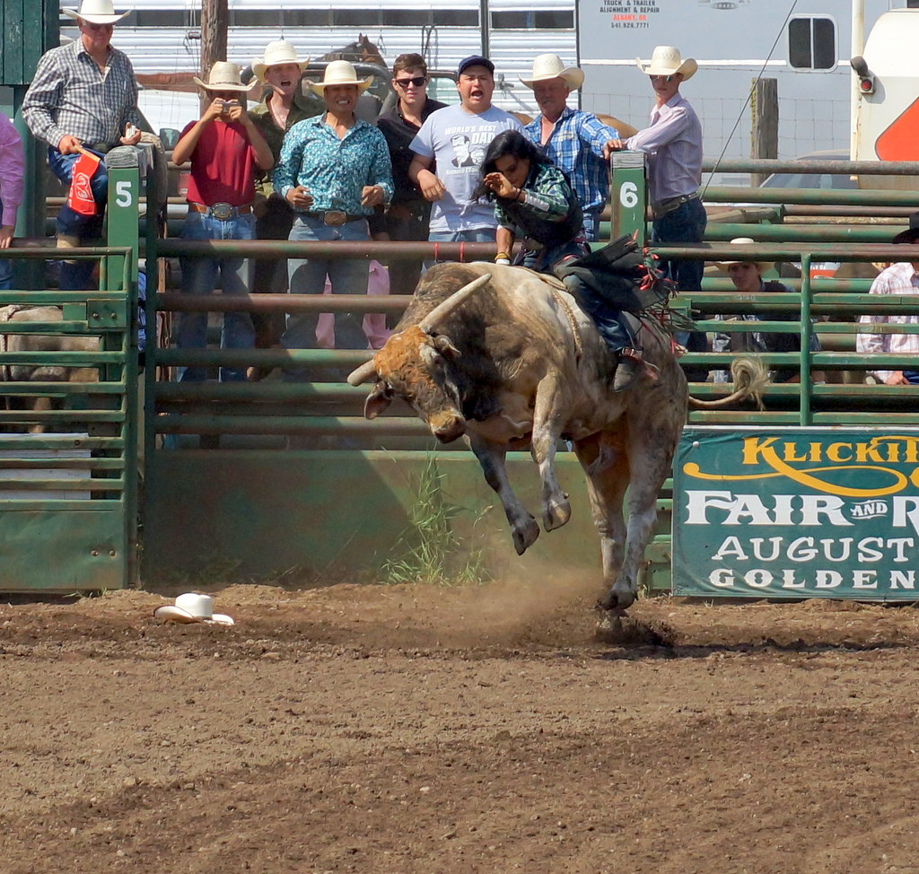 Bull Riding | Ketchum Kalf Rodeo, Glenwood, WA | Knitlitcamper | Flickr