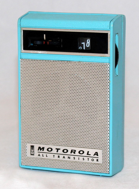 Vintage Motorola Transistor Radio, Model X54B, AM Band Only, 6 Transistors, Made In USA, Circa 1962