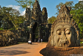 Angkor Thom | by Nelson Marujo