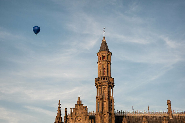 Hot air balloon over Bruge