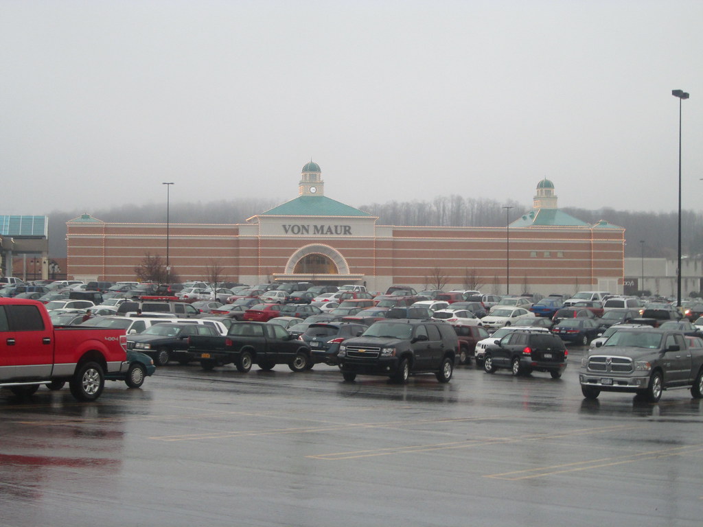 Von Maur
