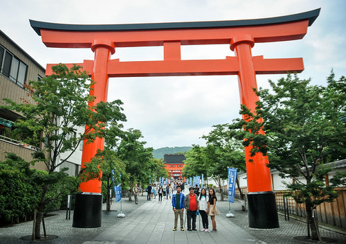 Fushimi Inari 012 | by couplemeetsworld