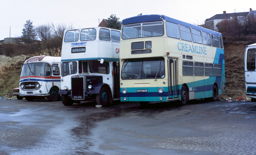 1987-03-28 GHV 982N Daimler Fleetline-Park Royal, BSV 892, BWO 858B of Morris Bros,  Swansea
