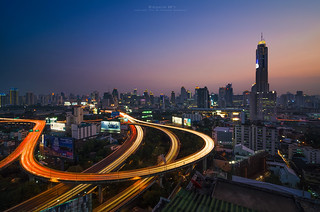 Bangkok Cityscape (จตุรทิศ)
