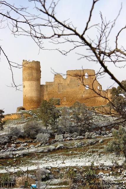 Castello di Mazzarino imbiancato dalla neve
