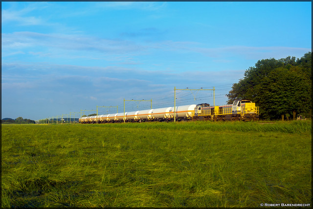 B Logistics 7781 & 7772, 's Heer Arendskerke (NL)