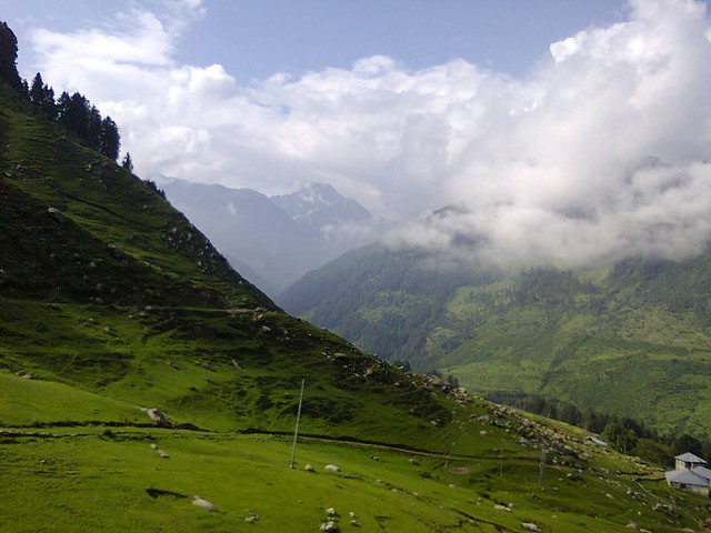 Rahgundha village, Chotta Bhanghal, Himachal Pradesh by Tapas Himalayan Tours